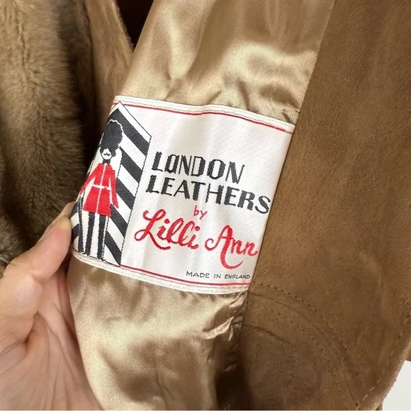 Vintage 70’s Lilli Ann London Leathers Faux Fur Coat With Genuine Leather Trim - Picture 5 of 9